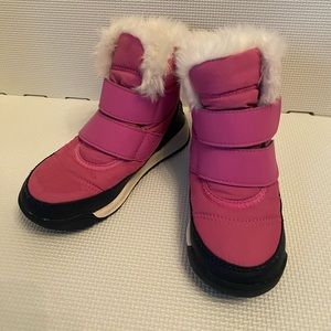 Toddler/Little kid Whitney II Strap - pink Sorel boots with fur